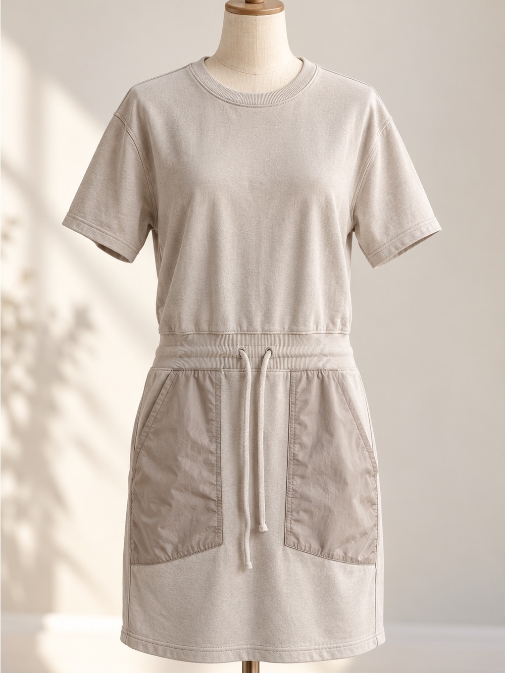tentree InMotion Shortsleeve Dress Mini Dress Light Beige / Stone Size XS